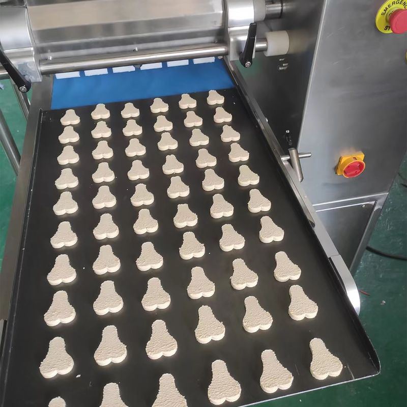 Производители производят прямую продажу 304 Автоматические печенье машины проволока резка печенье машины закуски чипсы оборудование машины